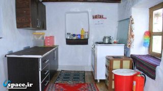 آشپزخانه اقامتگاه بوم گردی نیاکان - صومعه سرا - روستای کلنگستان